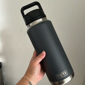Gray Yeti 36 oz Rambler with Chug Cap